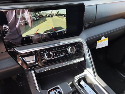 New 2026 GMC Sierra 1500 Denali w/ Technology Package image 15