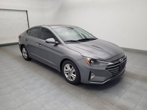 Used 2020 Hyundai Elantra SEL image 13