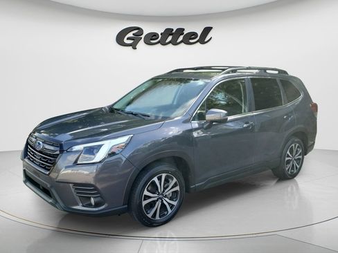 Used 2023 Subaru Forester Limited AWD/4WD image 1