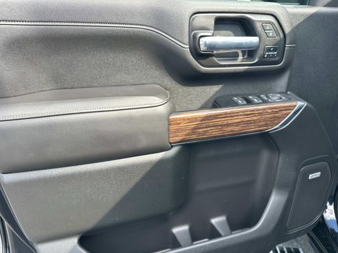 Used 2022 Chevrolet Silverado 3500 High Country w/ Z71 Off-Road Package image 20