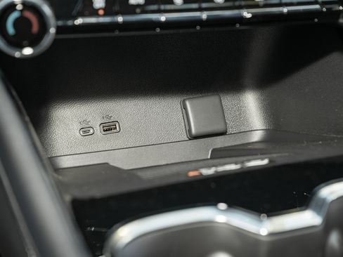 New 2026 Chevrolet Traverse LT w/ Driver Confidence Package image 29