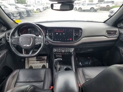 Used 2023 Dodge Durango GT image 17