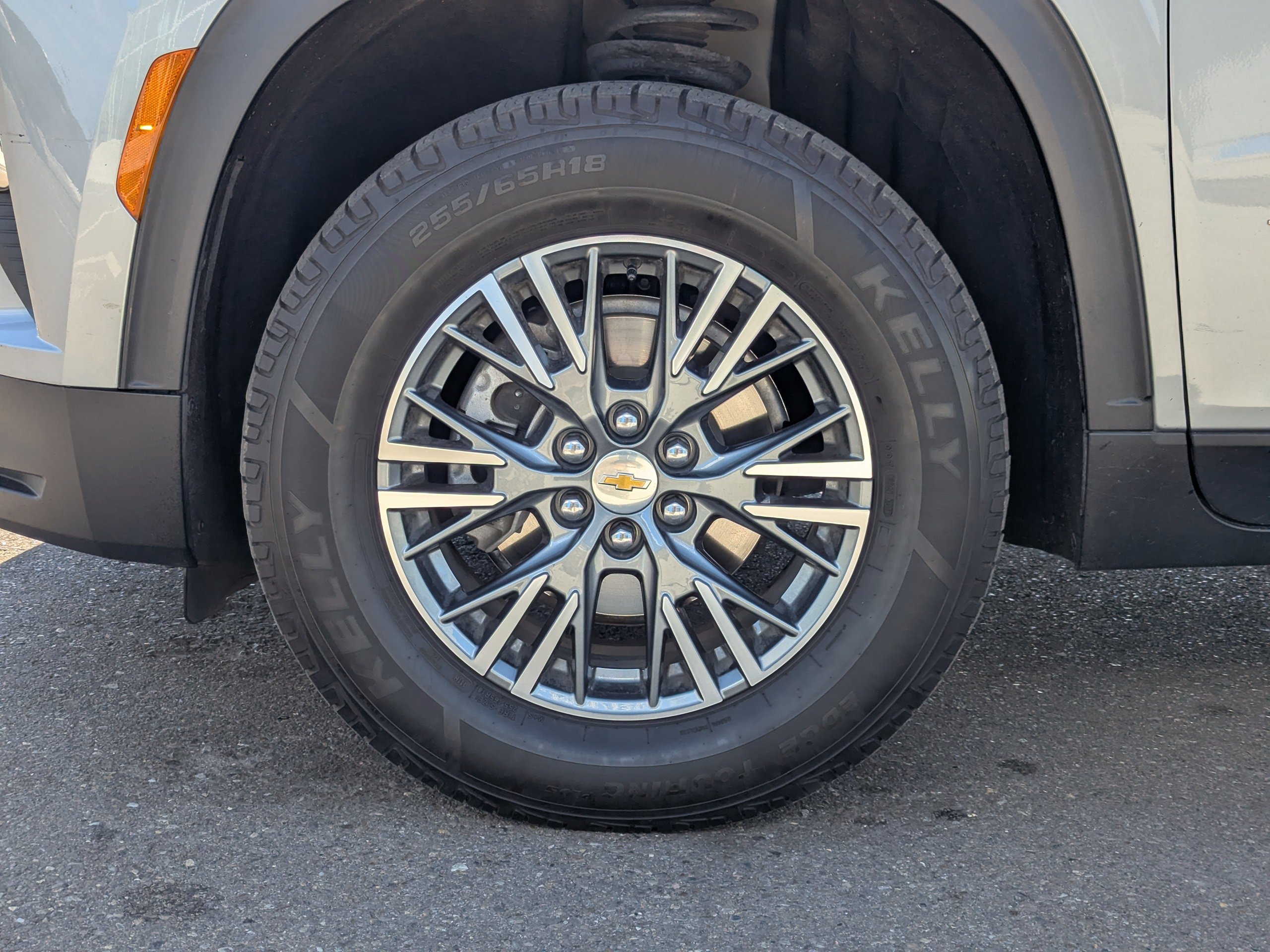 Certified 2024 Chevrolet Traverse LT FWD image 55