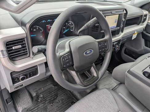 New 2026 Ford F250 XL AWD/4WD image 9