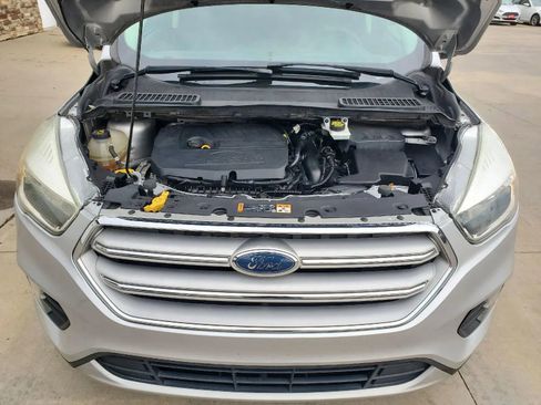 Used 2018 Ford Escape SE image 20