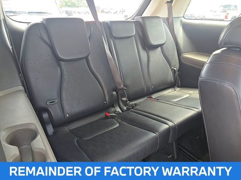 Used 2025 Kia Carnival FWD image 12