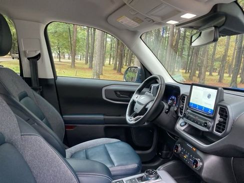 Used 2022 Ford Bronco Sport Outer Banks w/ Tech Package image 23