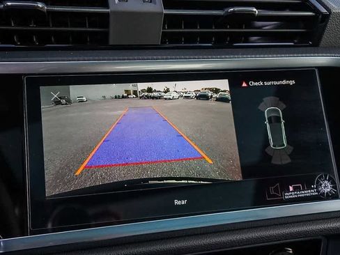 New 2025 Audi Q3 2.0T Premium image 27