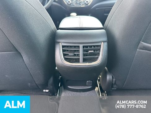 Used 2025 Chevrolet Malibu LT FWD image 26