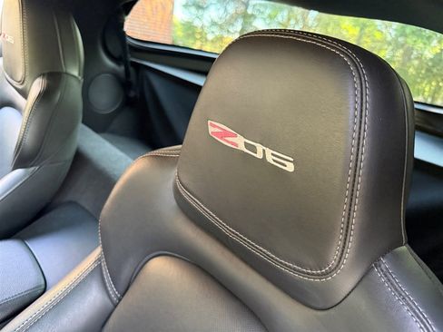 Used 2013 Chevrolet Corvette Z06 image 40