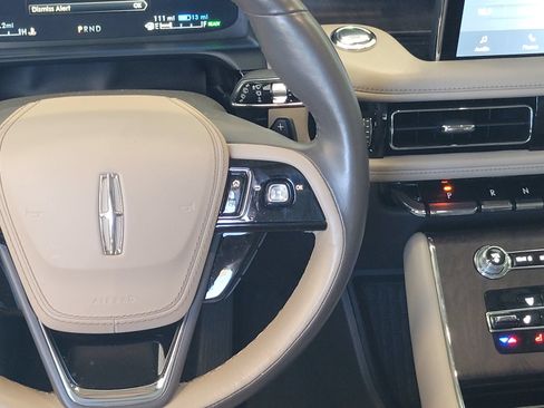 Certified 2021 Lincoln Aviator Grand Touring w/ Equipment Group 302A AWD/4WD image 14