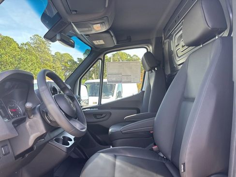 New 2026 Mercedes-Benz Sprinter 2500 image 34