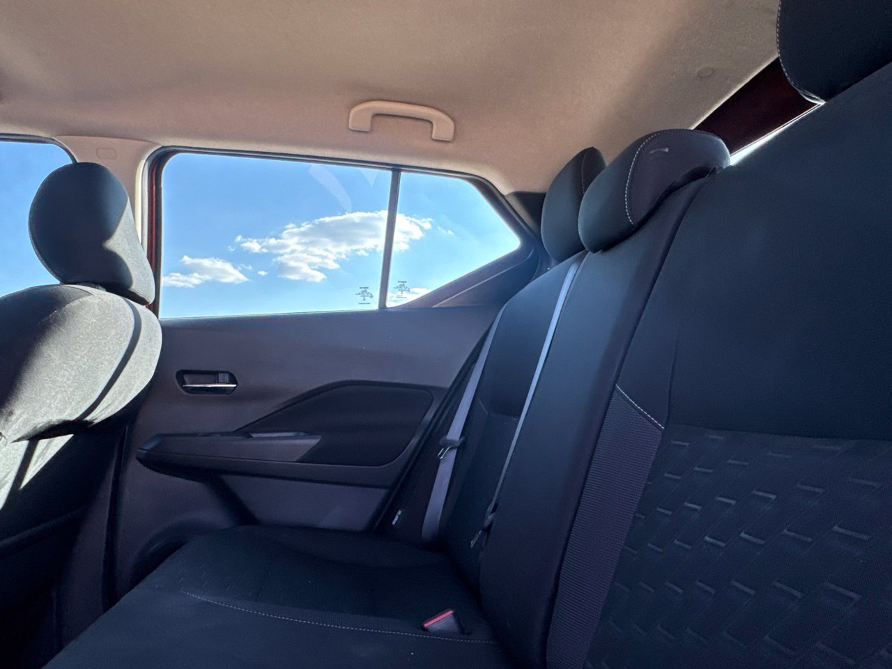 Used 2024 Nissan Kicks SV FWD image 46