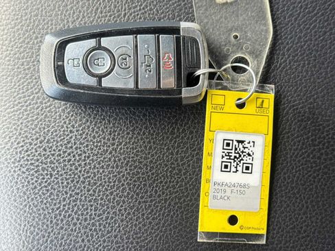 Used 2019 Ford F150 Lariat w/ Equipment Group 502A Luxury AWD/4WD image 34