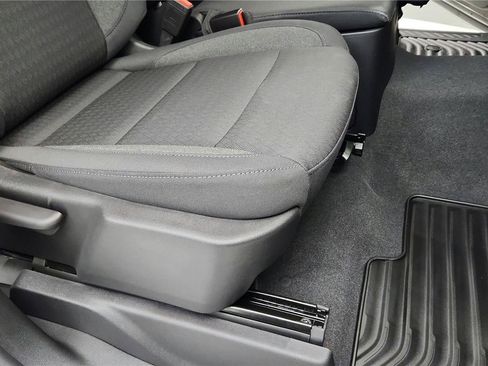 Used 2026 Chevrolet Silverado 1500 Custom AWD/4WD image 27