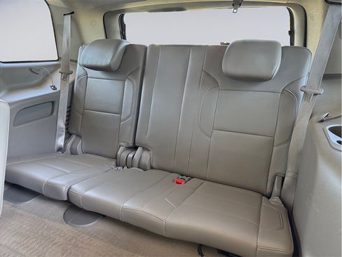 Used 2015 Chevrolet Tahoe LTZ RWD image 22