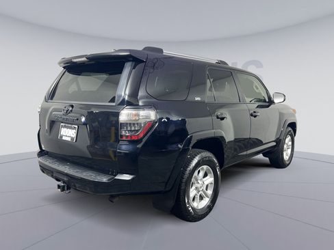 Used 2021 Toyota 4Runner SR5 RWD image 11