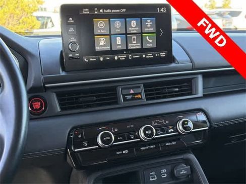 Used 2024 Honda Pilot EX-L image 4