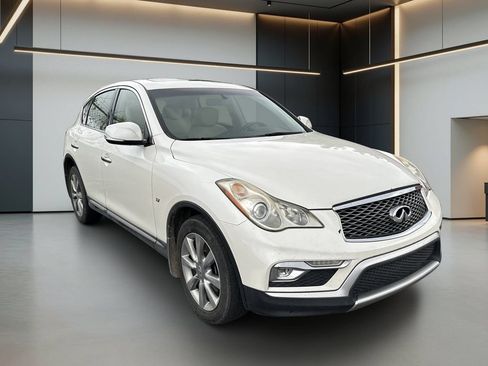 Used 2016 INFINITI QX50 2WD image 9