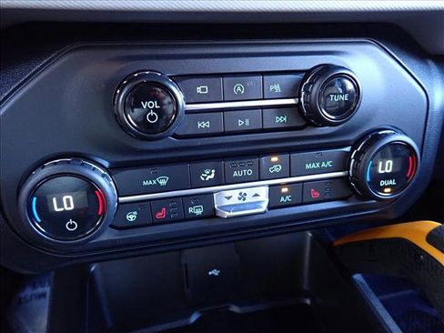 Used 2021 Ford Bronco Badlands AWD/4WD image 19