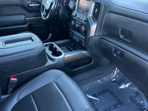 Used 2022 Chevrolet Silverado 1500 RST image 19