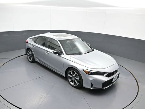 Certified 2025 Honda Civic Sport Touring image 34
