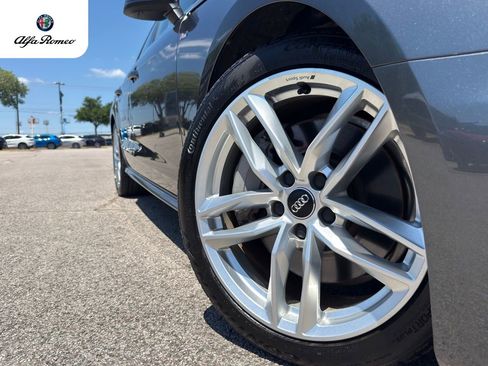 Used 2021 Audi A4 2.0T Premium Plus w/ Premium Plus Package AWD/4WD image 4