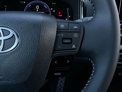 New 2026 Toyota Camry SE image 32