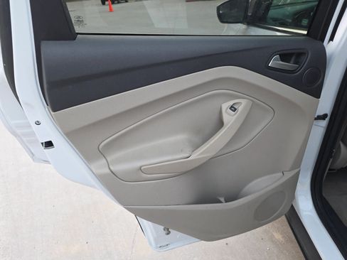 Used 2016 Ford Escape SE w/ Equipment Group 201A FWD image 53