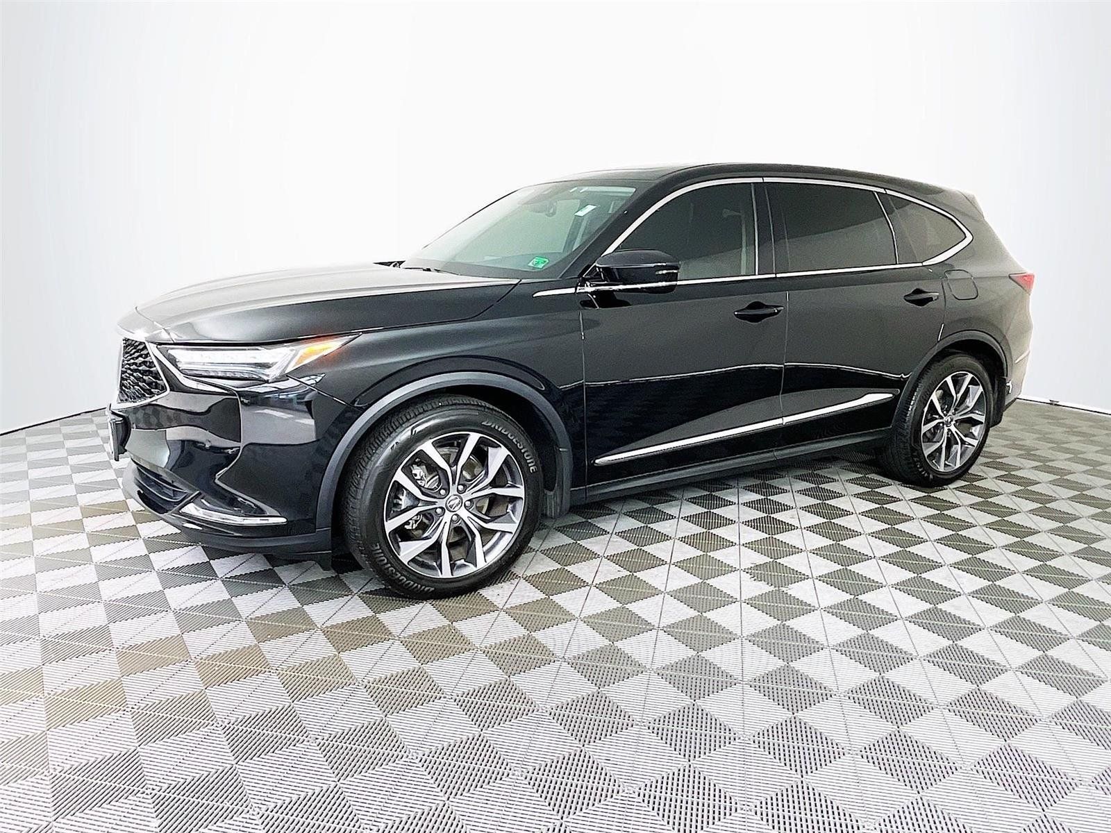 Used 2024 Acura MDX w/ Technology Package AWD/4WD image 4