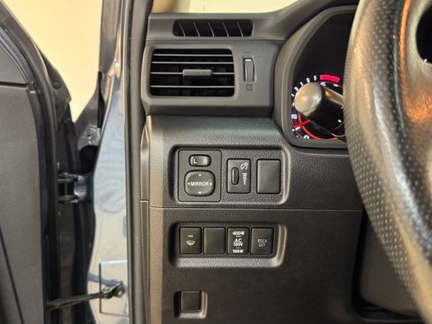 Used 2013 Toyota 4Runner Limited image 39