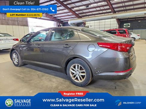 Used 2013 Kia Optima LX FWD image 3