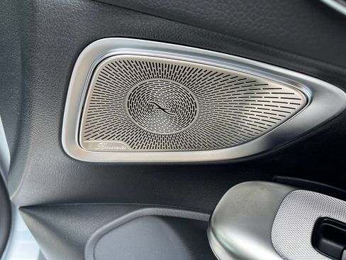 Certified 2025 Mercedes-Benz CLE 300 4MATIC Coupe image 17
