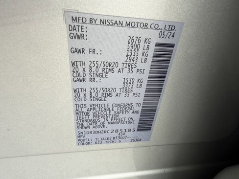 Used 2024 Nissan Pathfinder Platinum FWD image 34