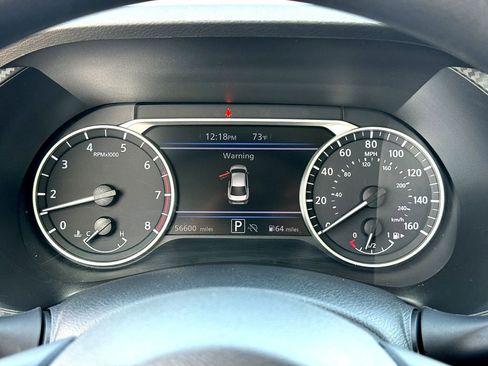 Used 2024 Nissan Sentra SV image 18