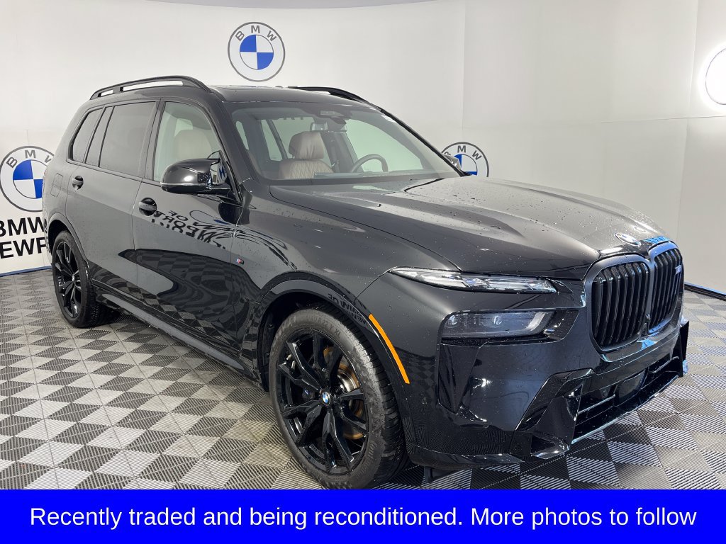 Used 2027 BMW X7 M60i AWD/4WD image 1