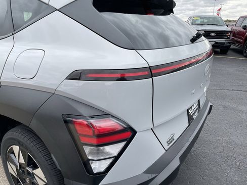 Used 2024 Hyundai Kona SEL image 35