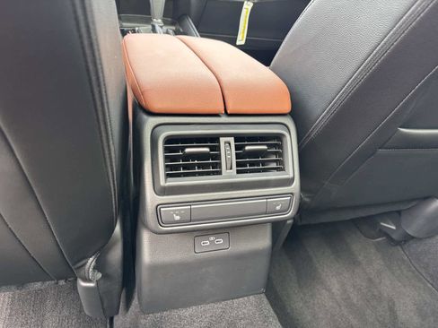 New 2026 MAZDA CX-50 Meridian Edition w/ Weather Package image 17