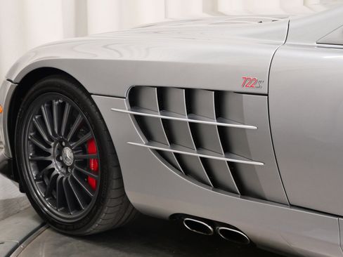 Used 2009 Mercedes-Benz SLR image 45
