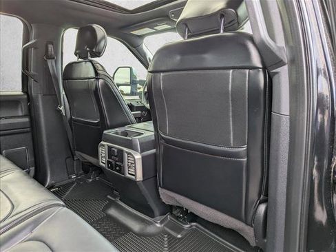 Used 2019 Ford F450 Platinum w/ Platinum Ultimate Package AWD/4WD image 30