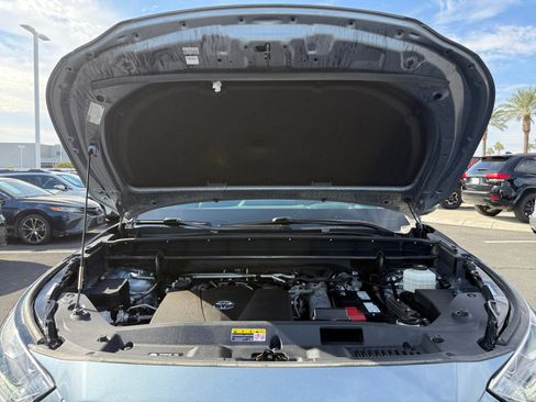 Used 2022 Toyota Highlander Platinum image 22