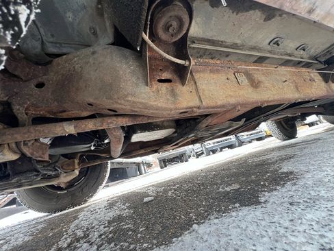 Used 1989 Chevrolet Silverado 3500 4x4 Extended Cab image 16