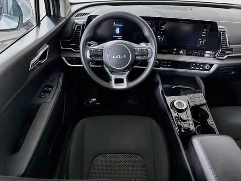 Certified 2023 Kia Sportage LX AWD/4WD image 4