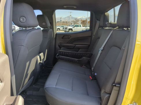 Certified 2023 Chevrolet Colorado Trail Boss w/ Technology Package image 18