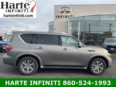 Used 2016 INFINITI QX80 4WD w/ Driver's Assistance Package image 4