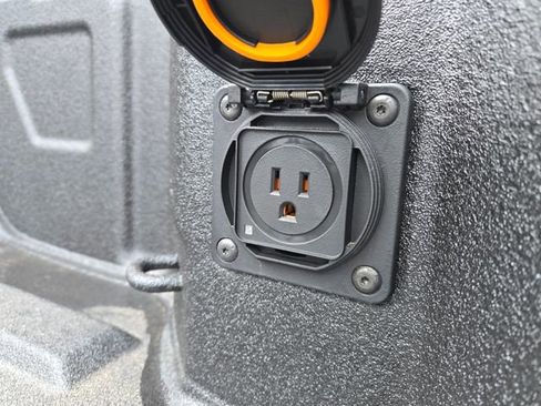 New 2026 Chevrolet Silverado 1500 LT Trail Boss w/ Dark Appearance Package image 6