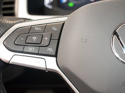 Used 2023 Volkswagen Atlas Cross Sport SEL Premium R-Line AWD/4WD image 24