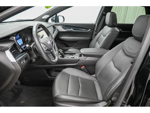Used 2024 Cadillac XT5 Premium Luxury w/ LPO, Floor Liner Package AWD/4WD image 12