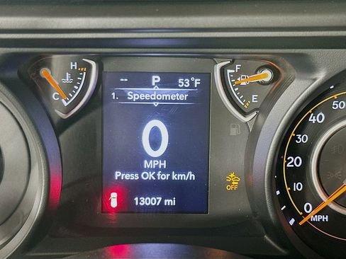 Certified 2024 Jeep Wrangler Willys image 21