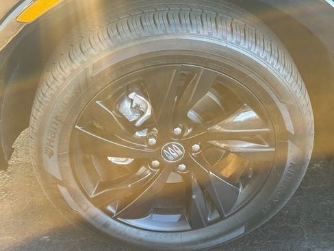 Certified 2025 Buick Encore GX Sport Touring w/ Advanced Technology Package image 5